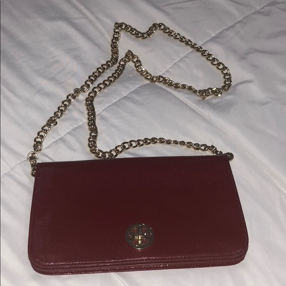 tory burch maroon bag
